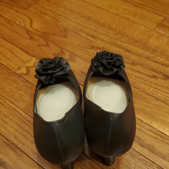 Fergalicious Black Wedge Peep-Toe Shoes - Picture 14 of 15